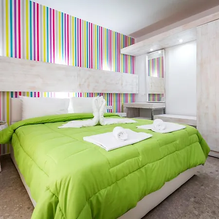 The Elegant Hotel