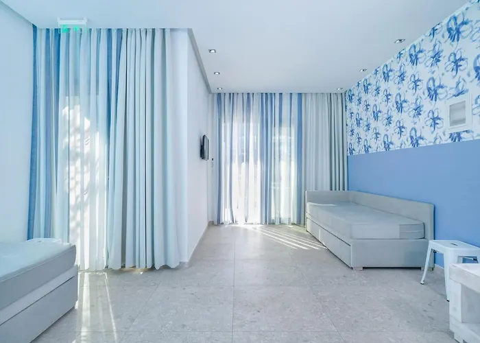 The Elegant 酒店 *