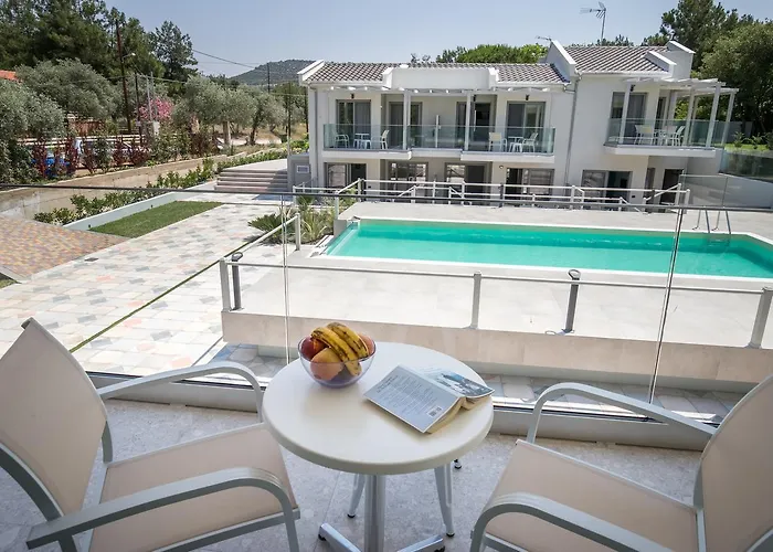 The Elegant 酒店 *