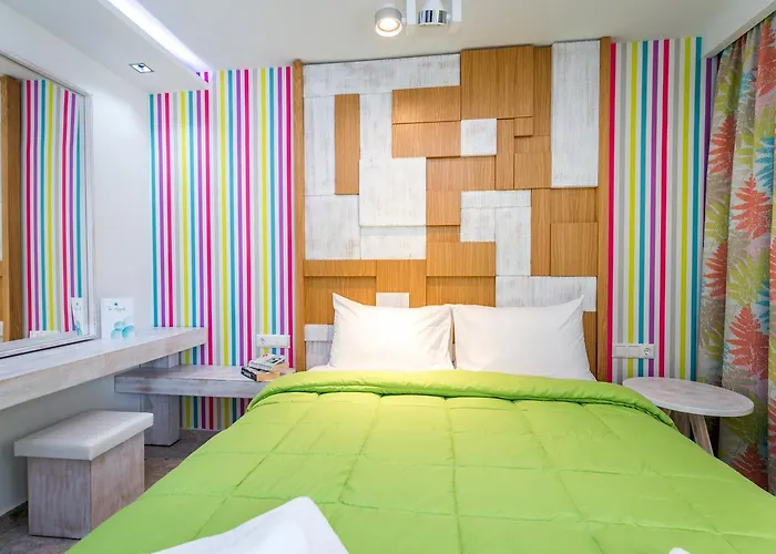 The Elegant 酒店 波托什