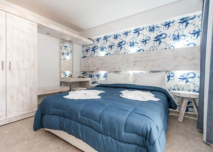 The Elegant 酒店 *