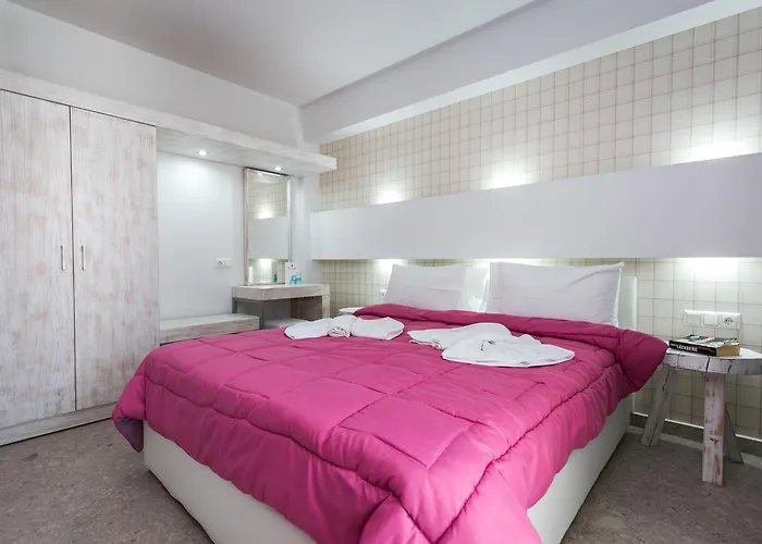 The Elegant 酒店 *