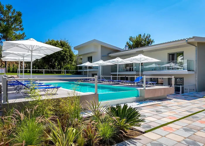 The Elegant 酒店 波托什