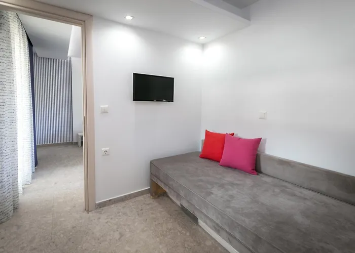 The Elegant * 波托什